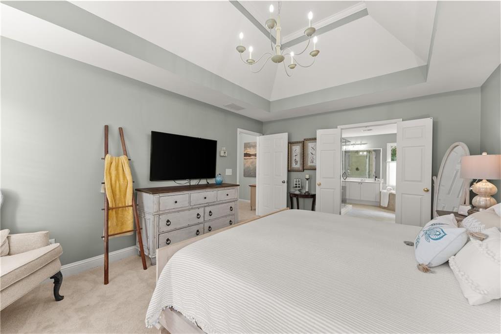 4015 Eyrie Farms Lane