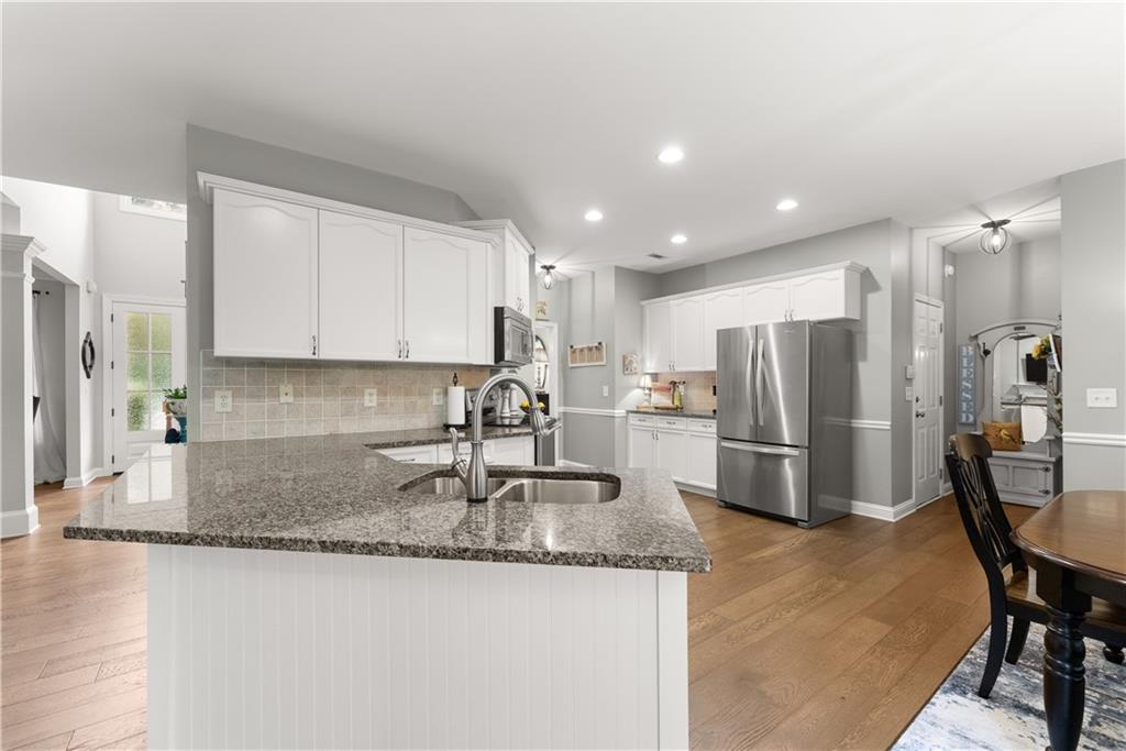 4015 Eyrie Farms Lane