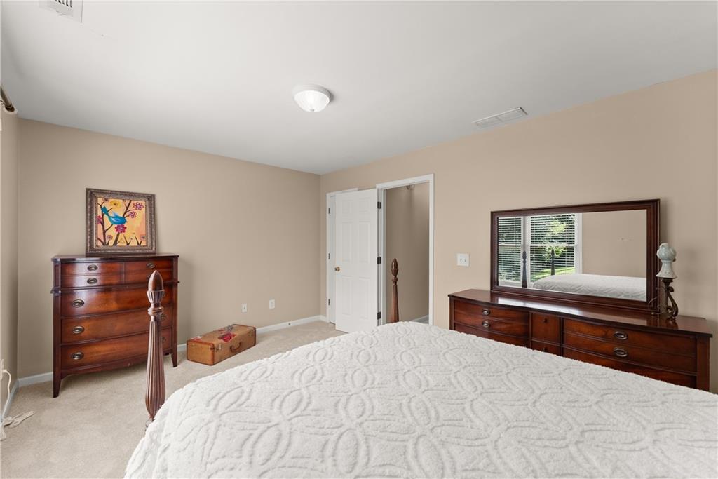 4015 Eyrie Farms Lane