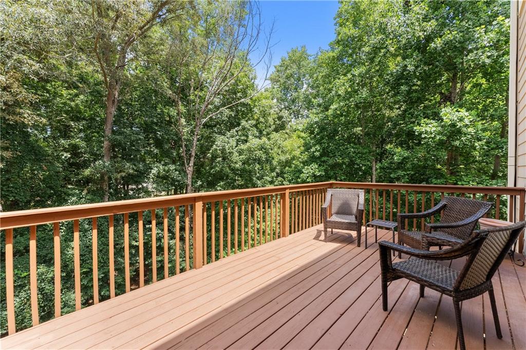 4015 Eyrie Farms Lane