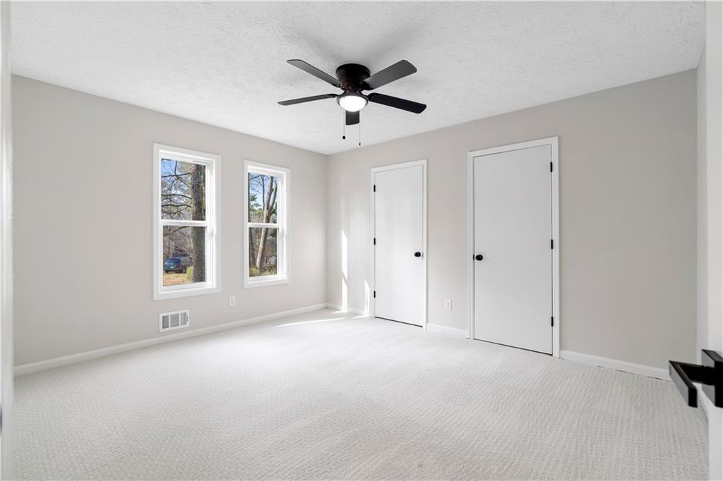 767 Starmist Court NE