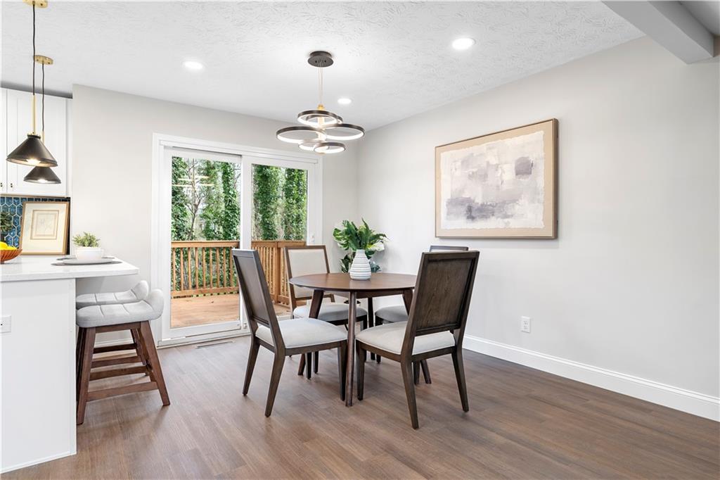 767 Starmist Court NE