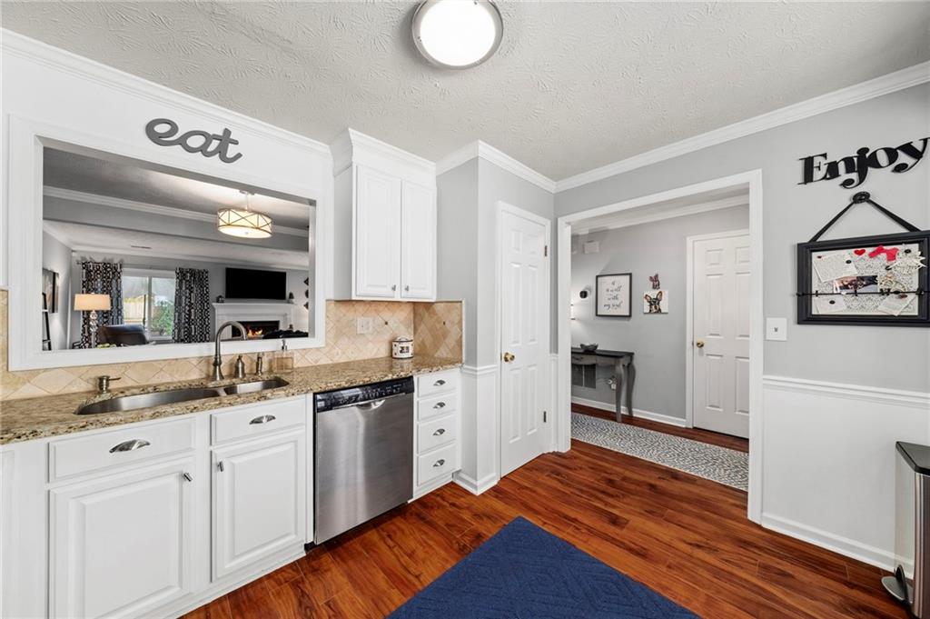 1280 Whitlock Ridge Drive SW