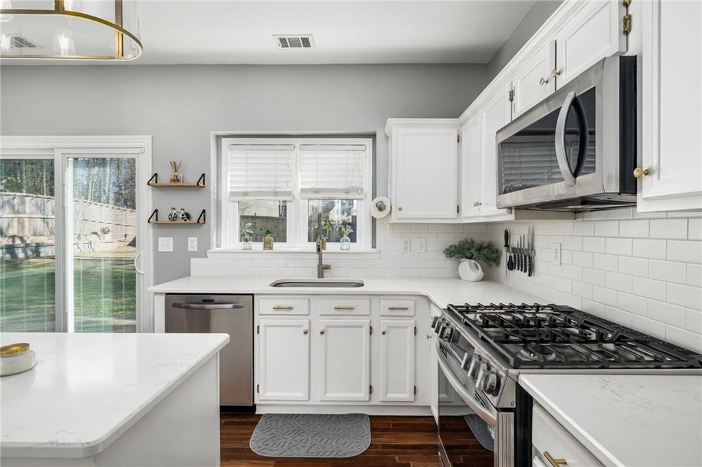 3395 Patterstone Drive