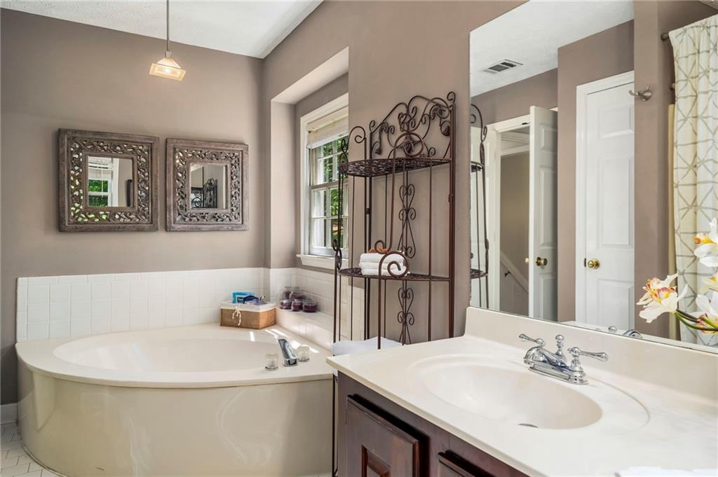 166 Plantation Trace