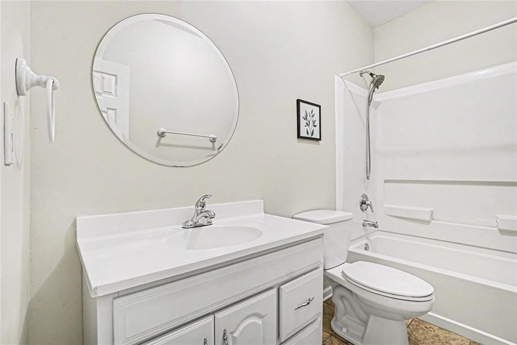 902 Cobblestone Trail