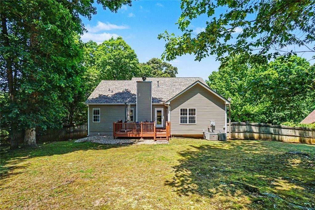 902 Cobblestone Trail