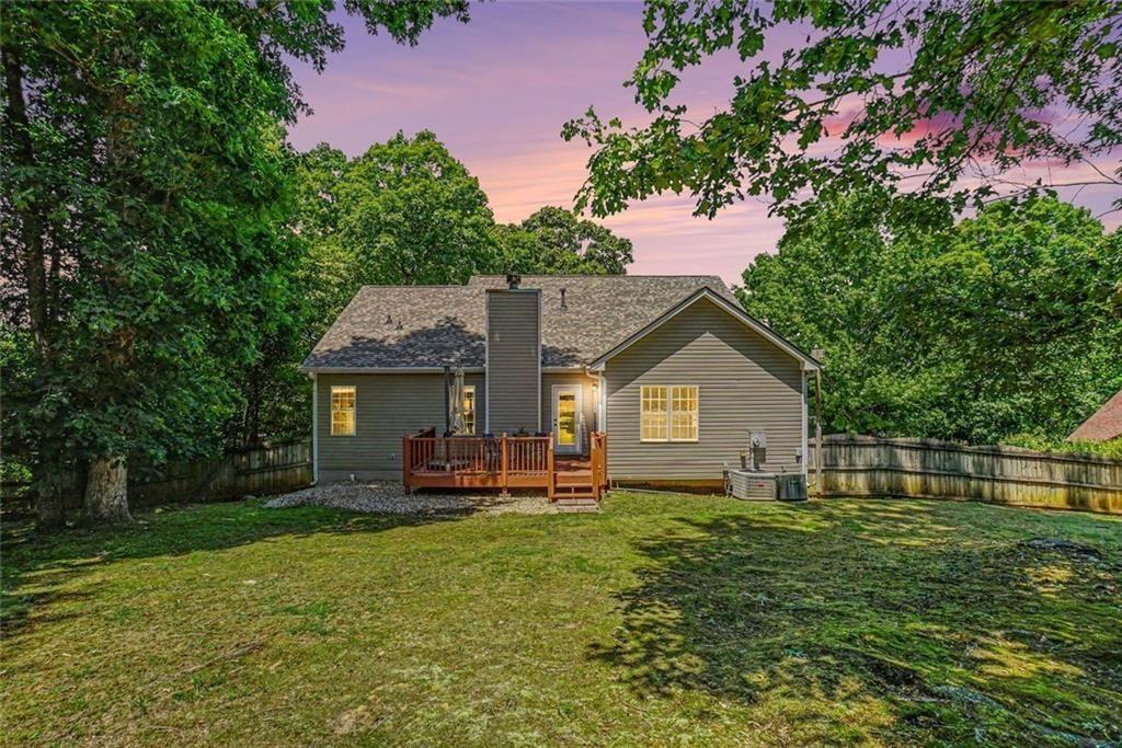 902 Cobblestone Trail