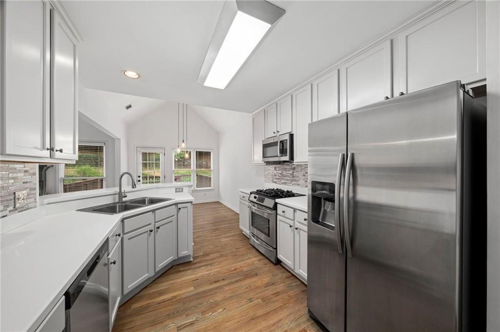 3598 Green Pine Way