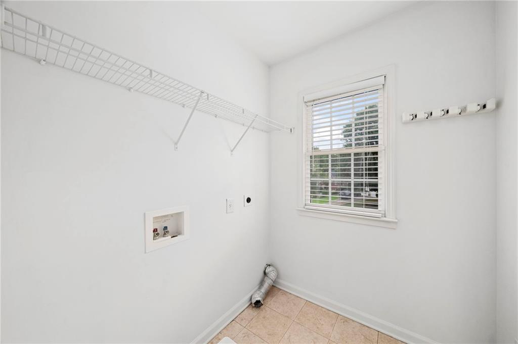 3598 Green Pine Way