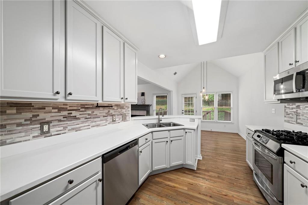 3598 Green Pine Way