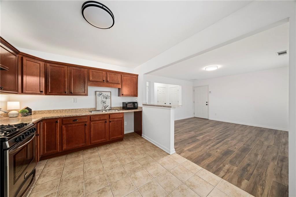 3598 Green Pine Way