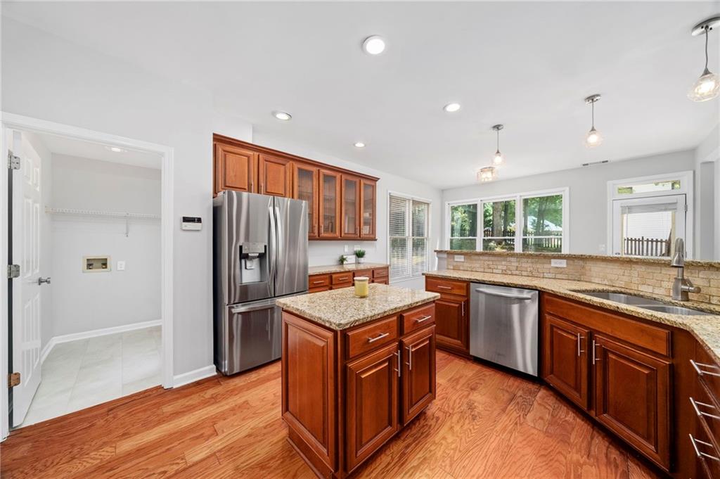 1150 Timberline Place