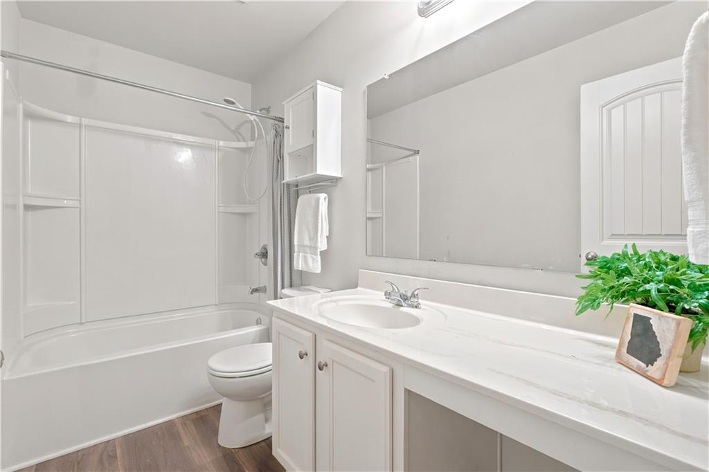 150 Laurelcrest Lane