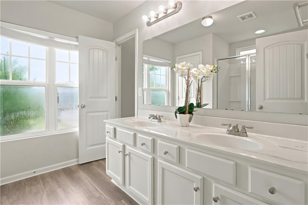 150 Laurelcrest Lane