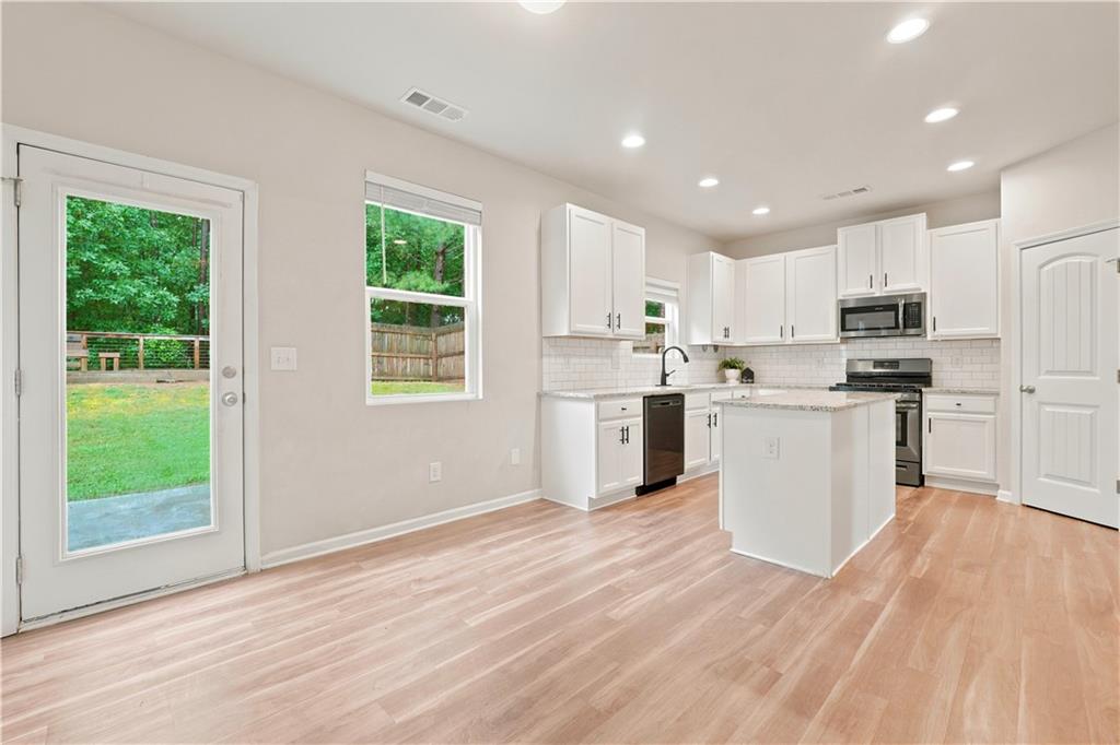 150 Laurelcrest Lane