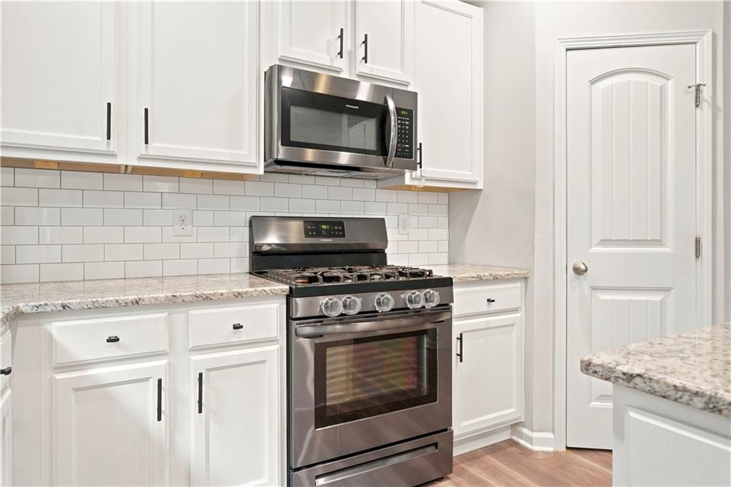 150 Laurelcrest Lane