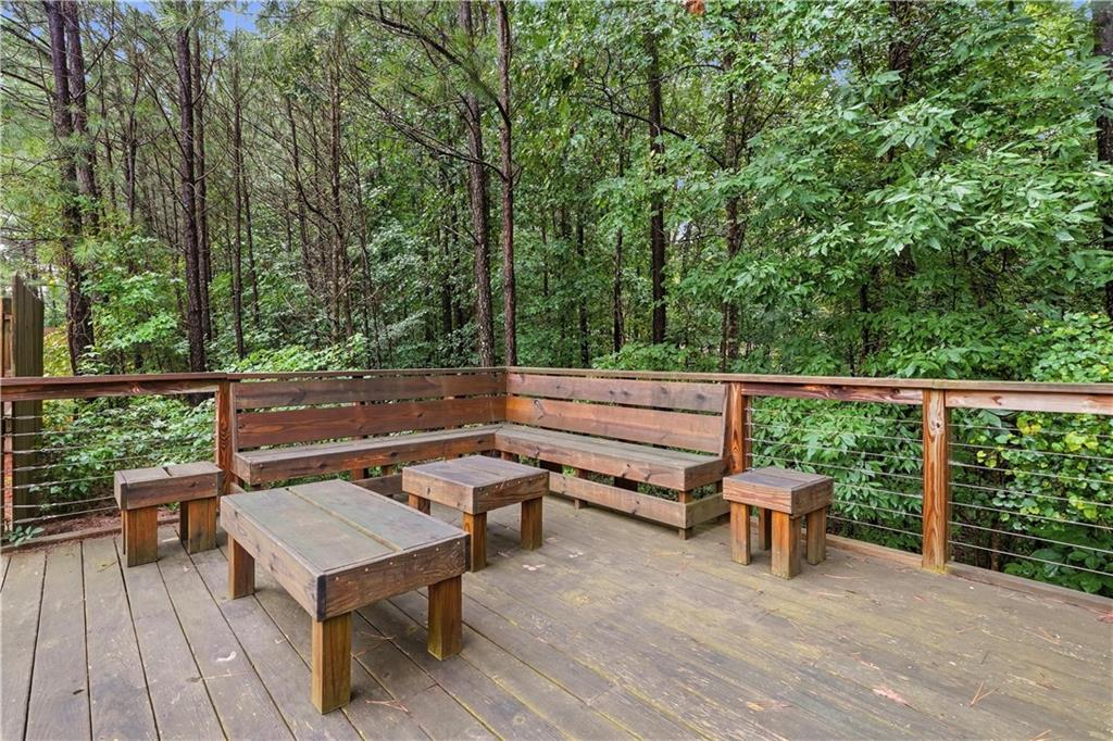 150 Laurelcrest Lane