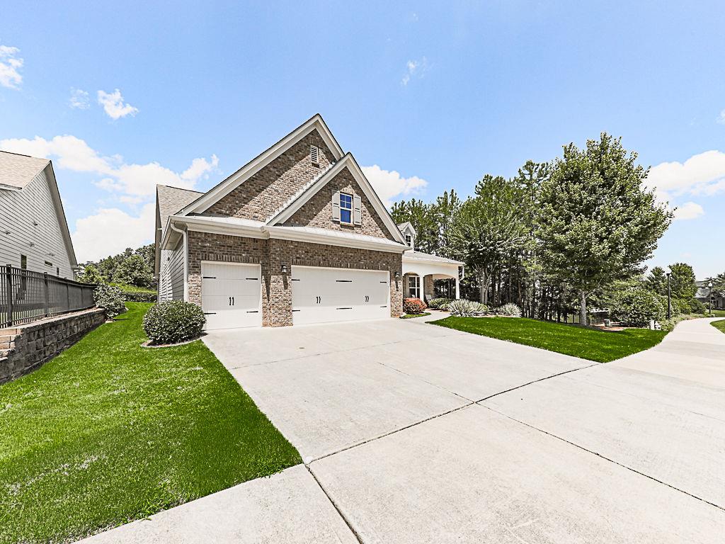 105 Laurel Overlook