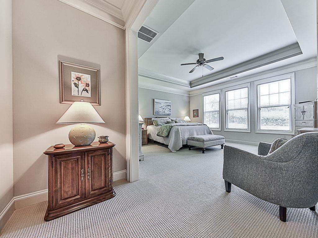 105 Laurel Overlook