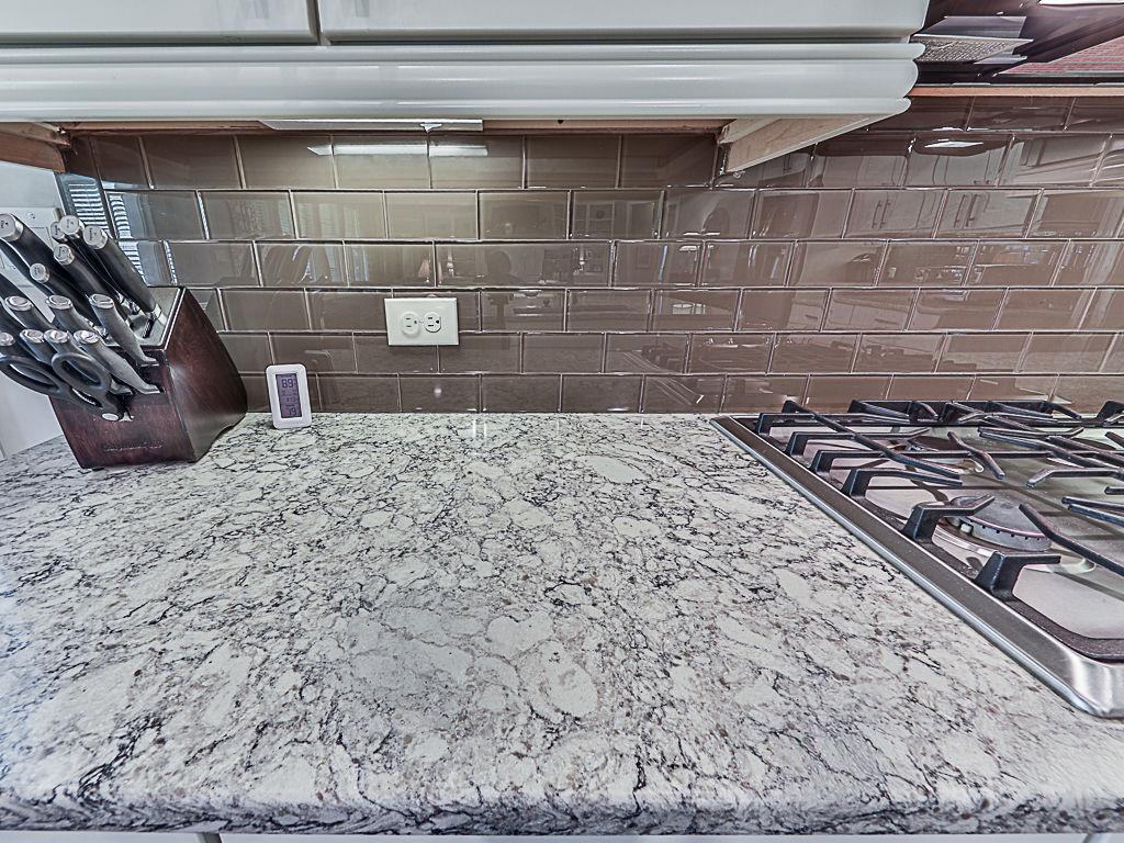 105 Laurel Overlook