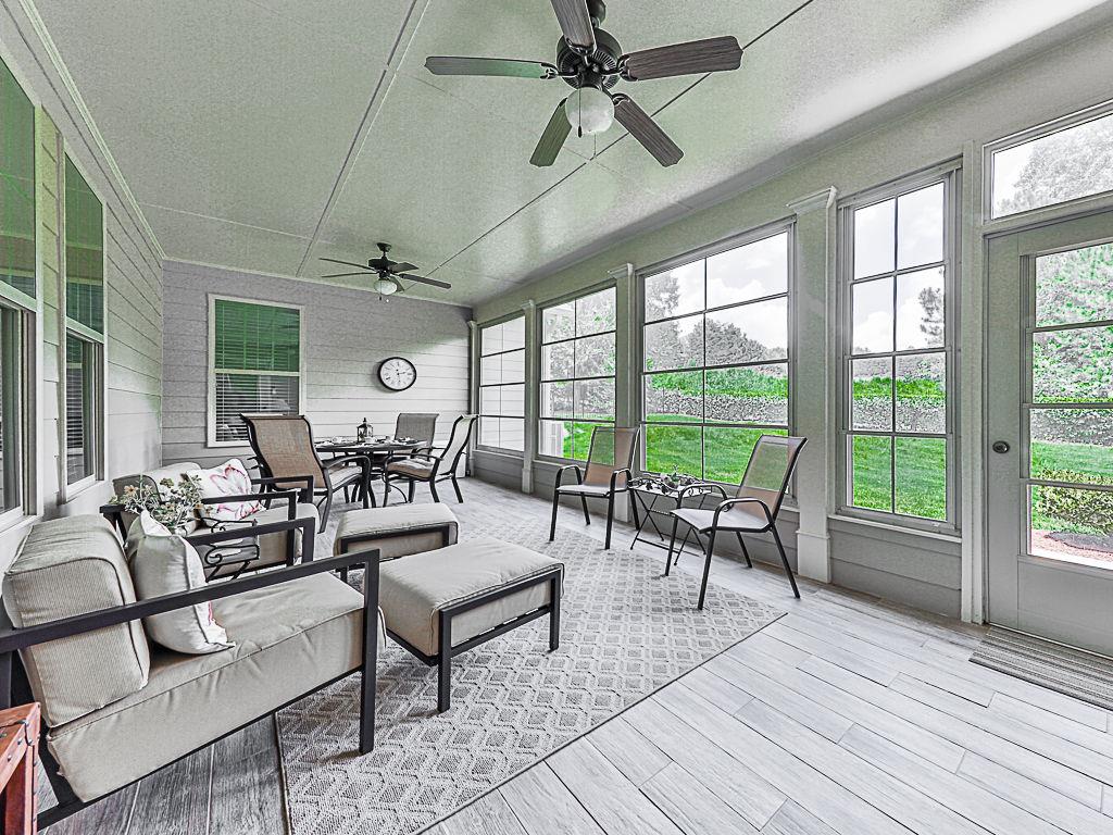 105 Laurel Overlook