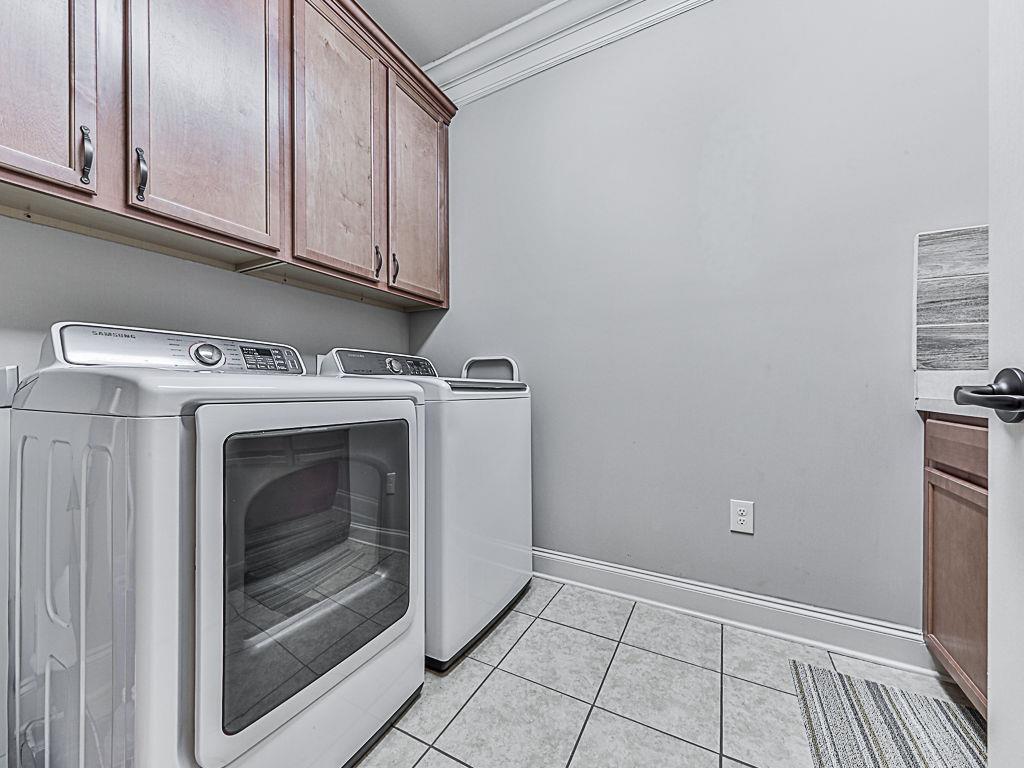 105 Laurel Overlook