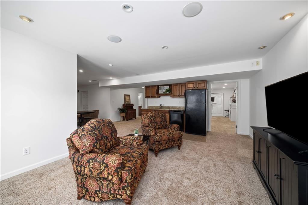 4441 Freeman Road