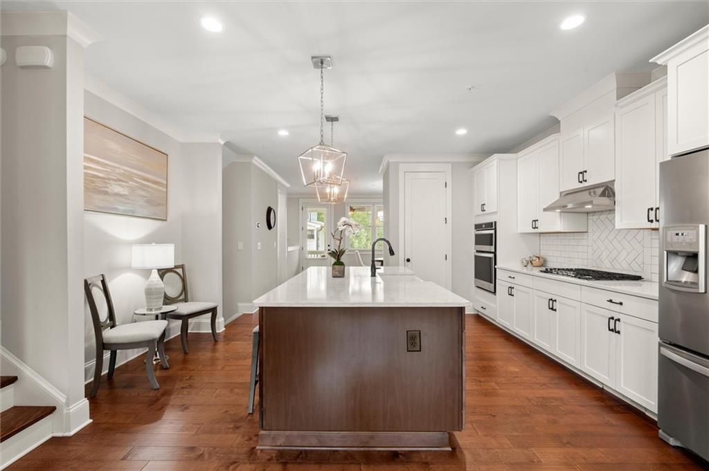 138 Inwood Walk