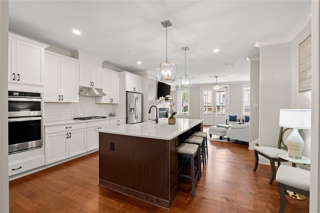 138 Inwood Walk