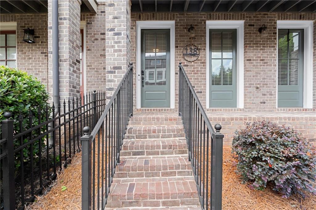 138 Inwood Walk