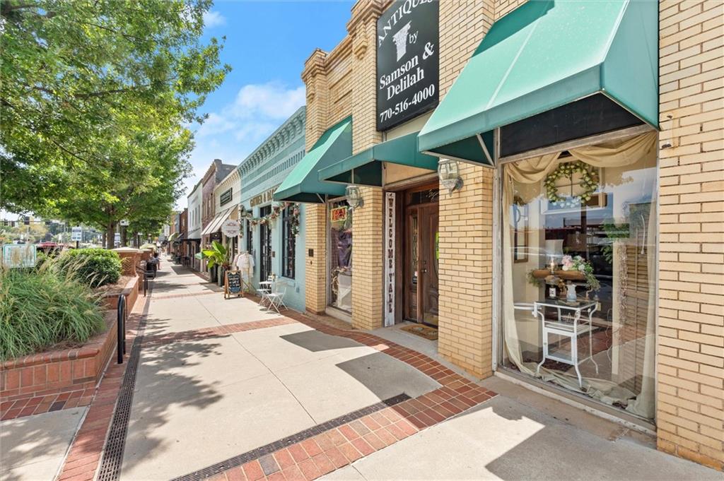 138 Inwood Walk
