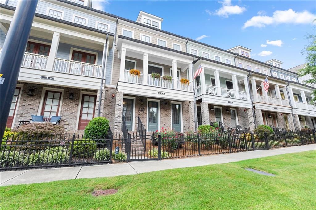 138 Inwood Walk