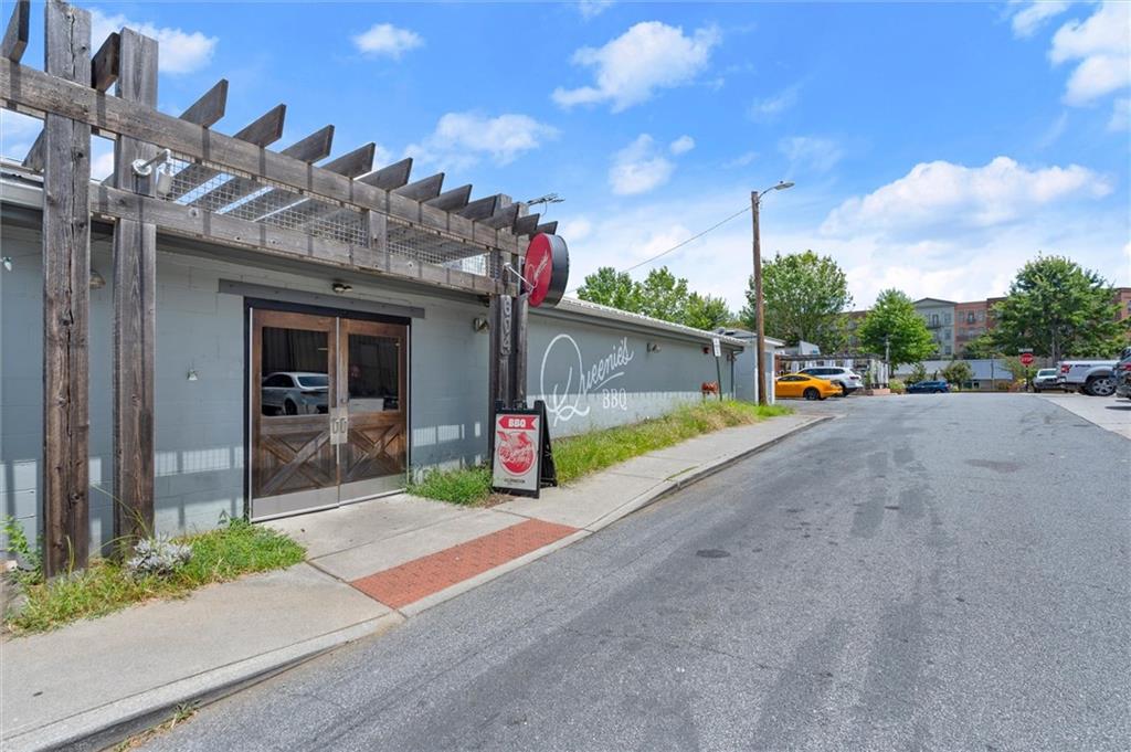 138 Inwood Walk