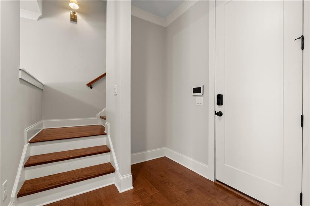 138 Inwood Walk