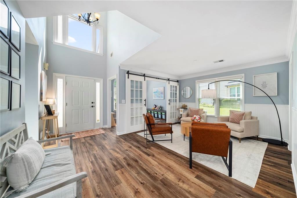 1005 Brentmoor Lane NW