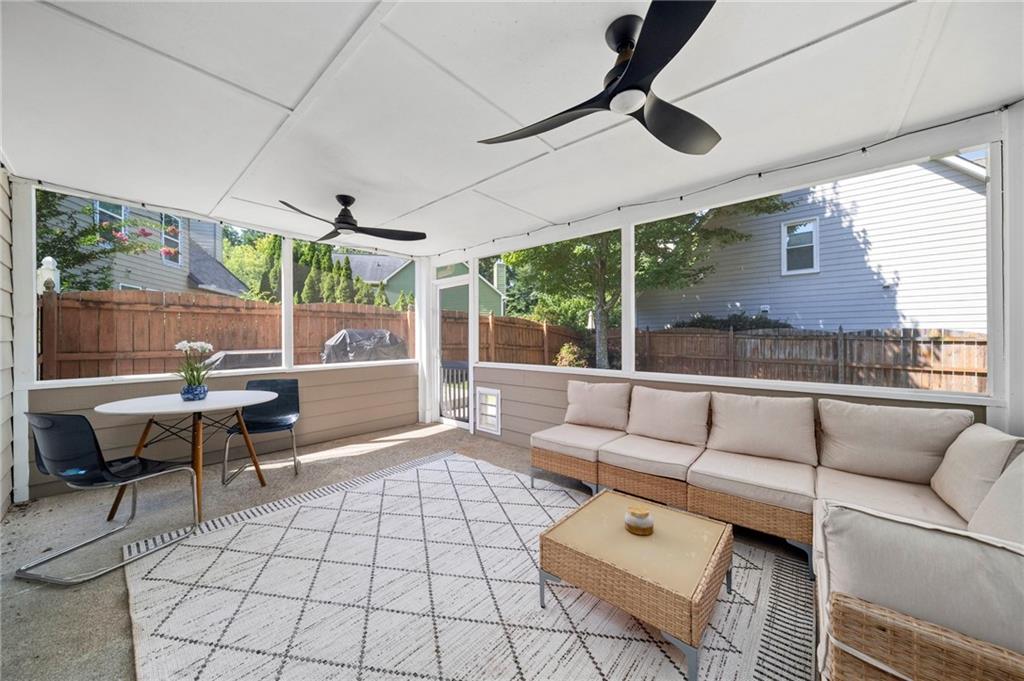 1005 Brentmoor Lane NW