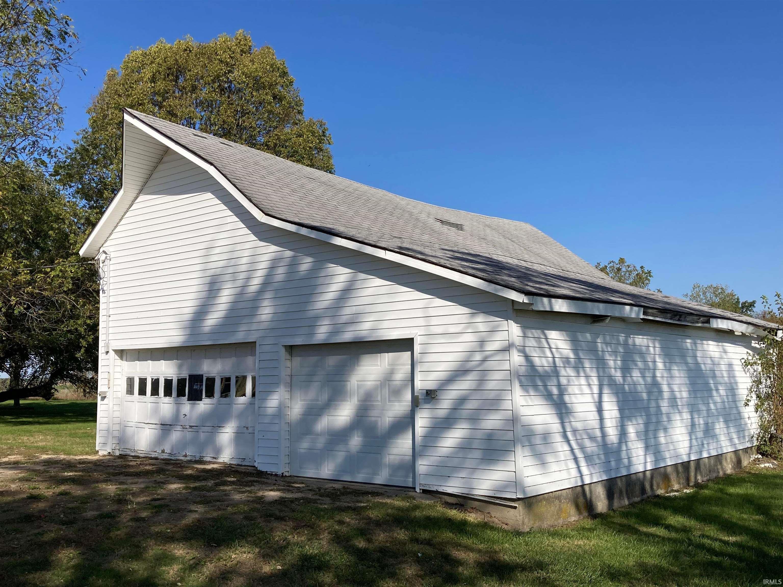 10510 E CR 1000 N Road