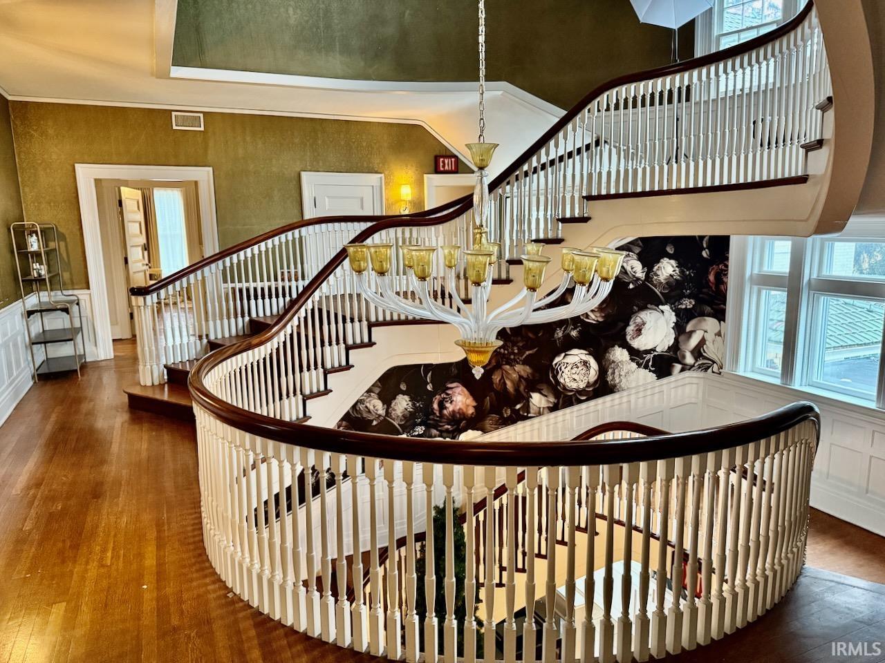 1400 W University Avenue