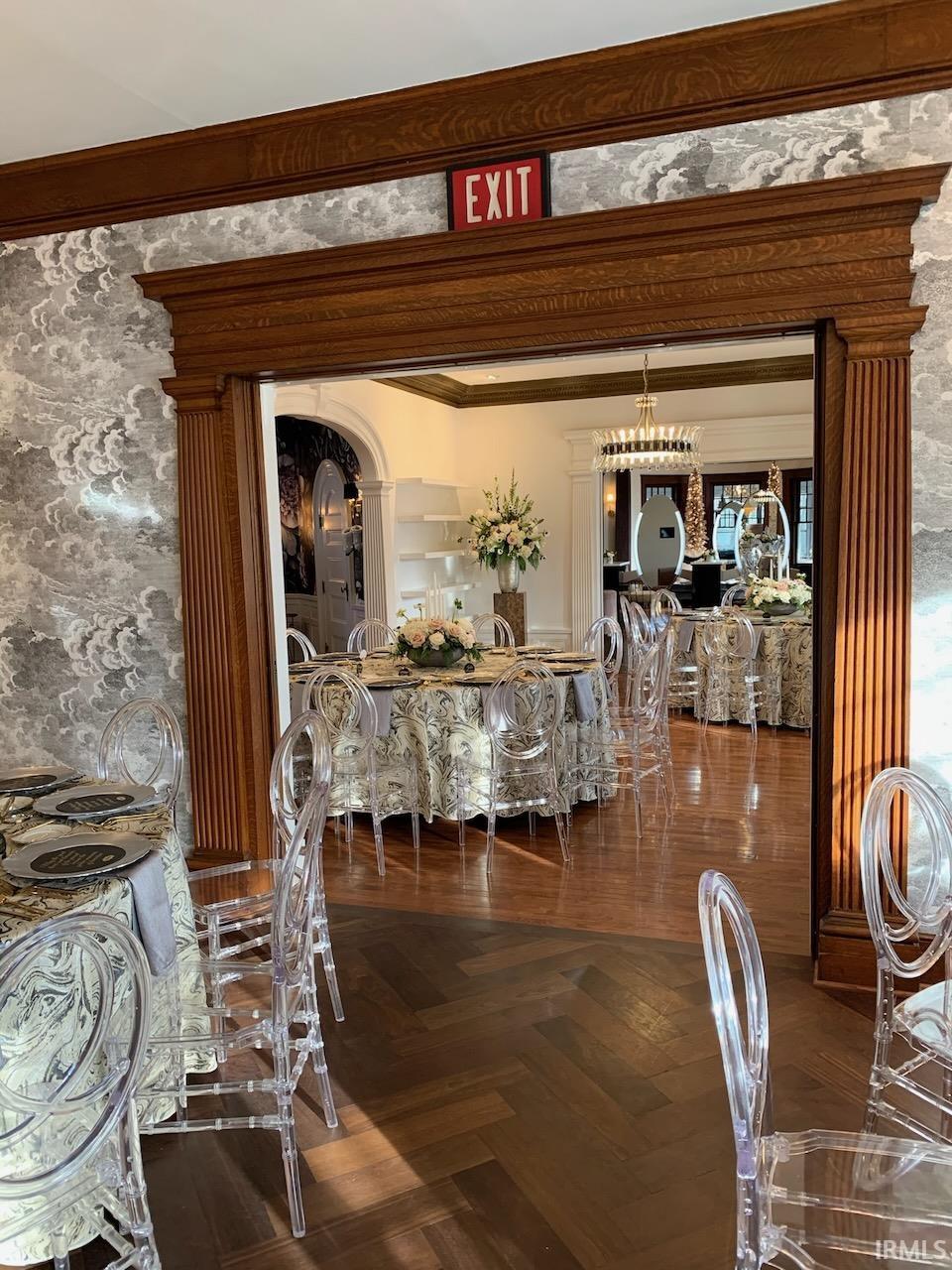 1400 W University Avenue