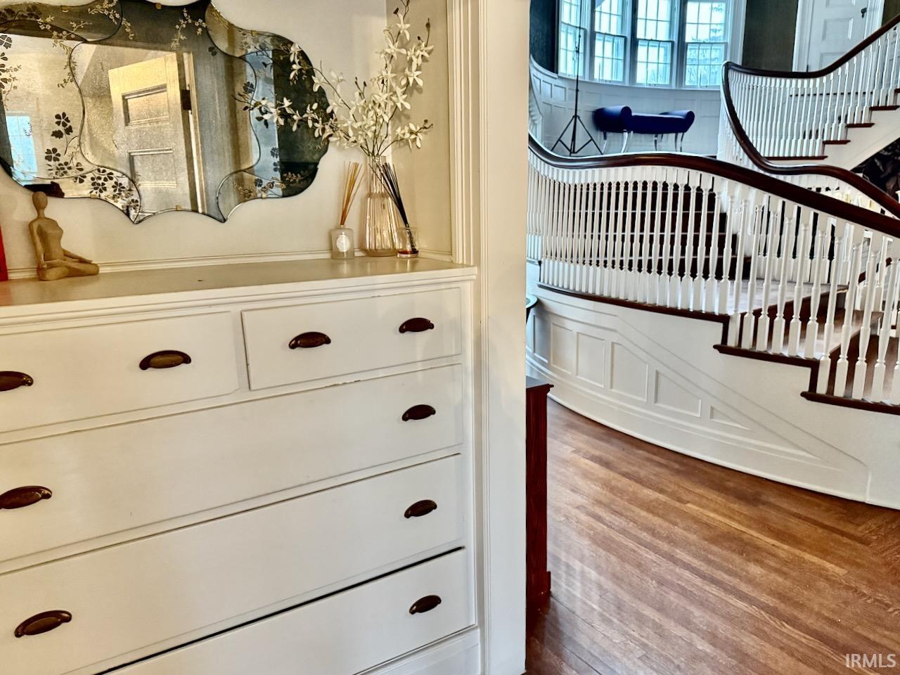 1400 W University Avenue