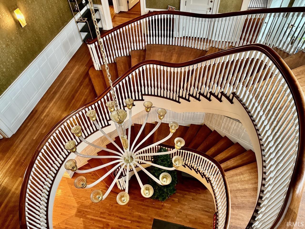 1400 W University Avenue