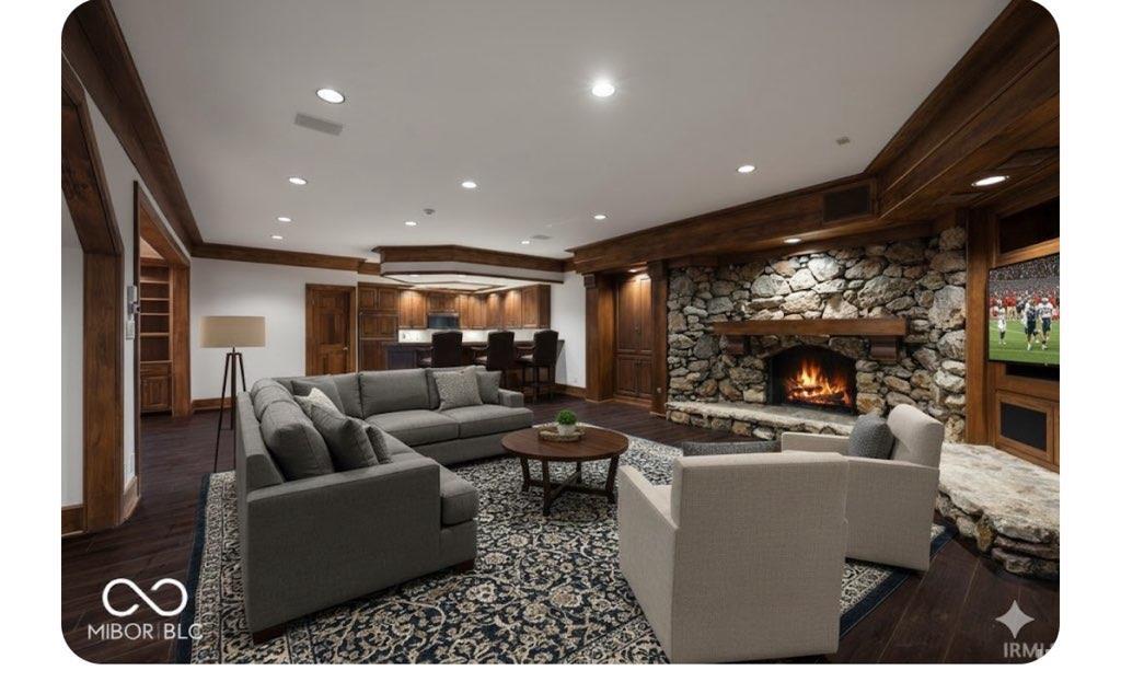 5400 W Deer Run Court