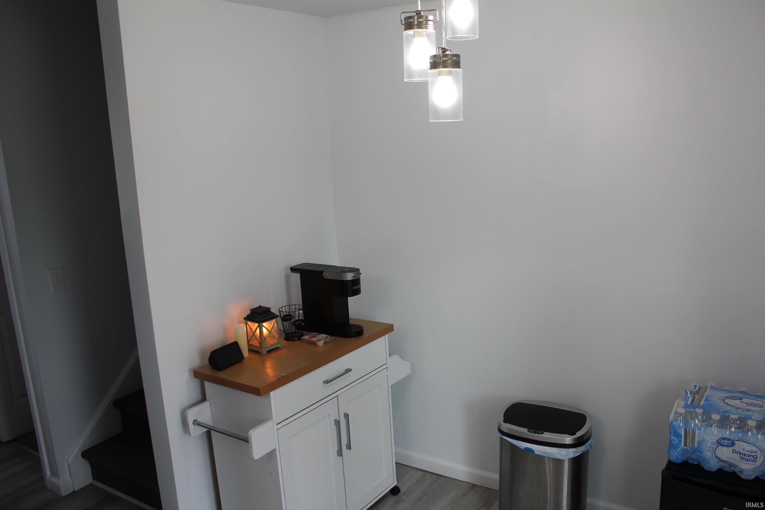 1408 N Olivewood Court