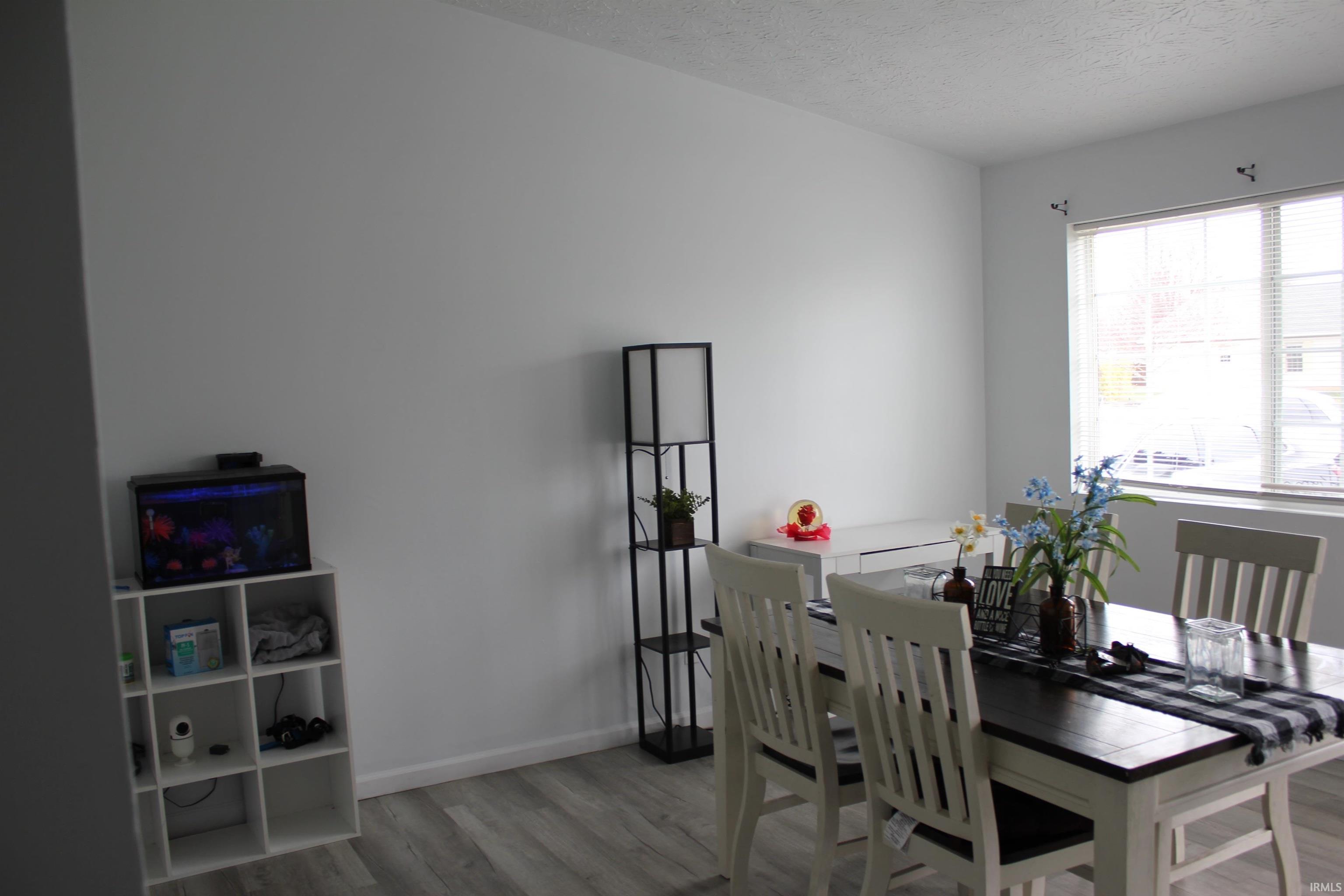 1408 N Olivewood Court