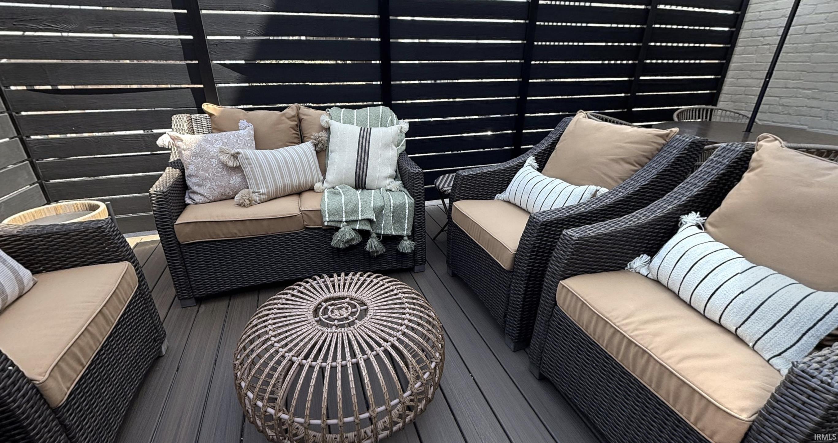 114 S Walnut Street Unit: 100 & 200