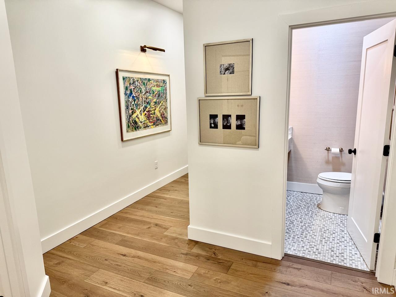 114 S Walnut Street Unit: 100 & 200