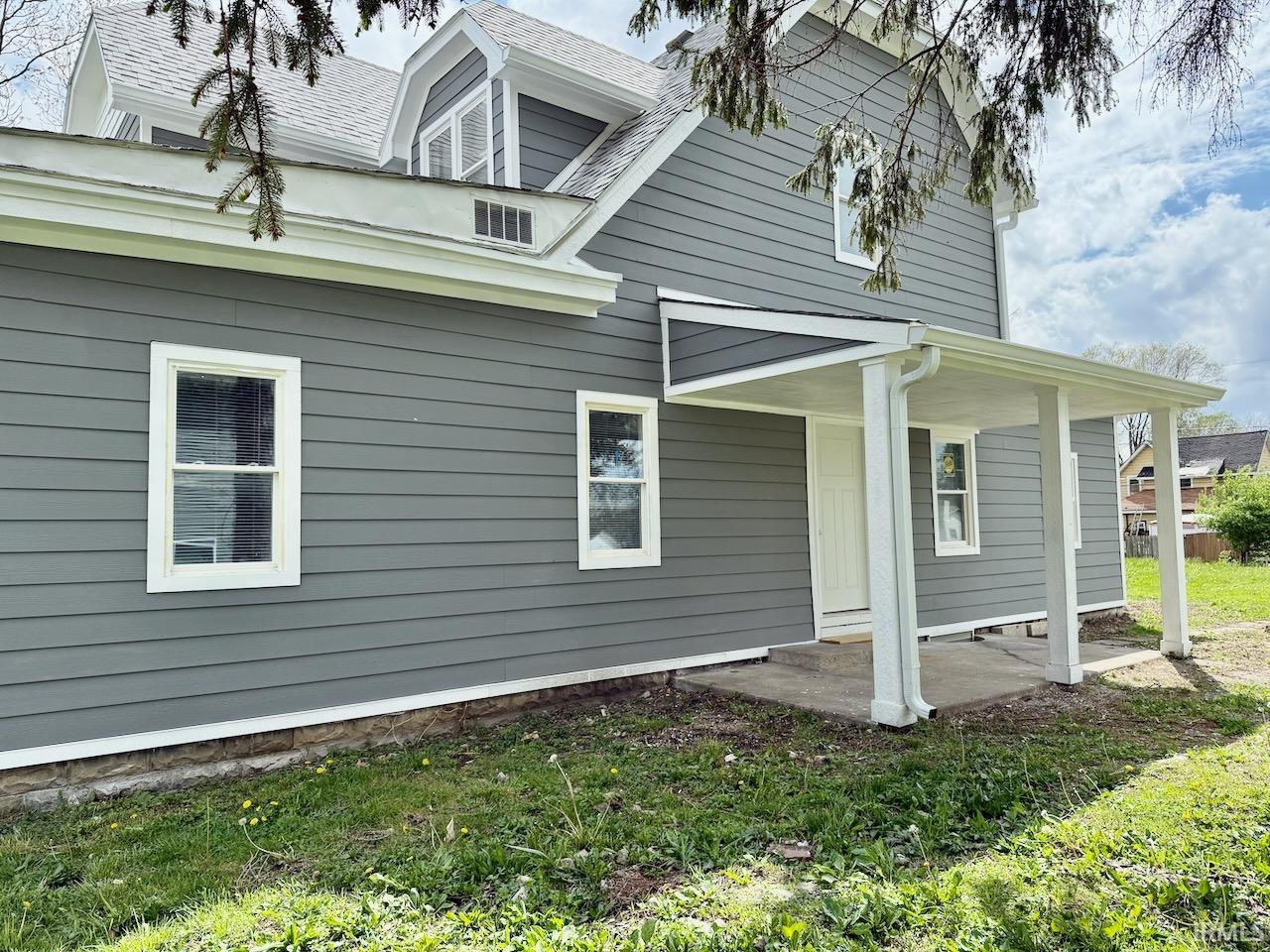 1715 S Madison Street