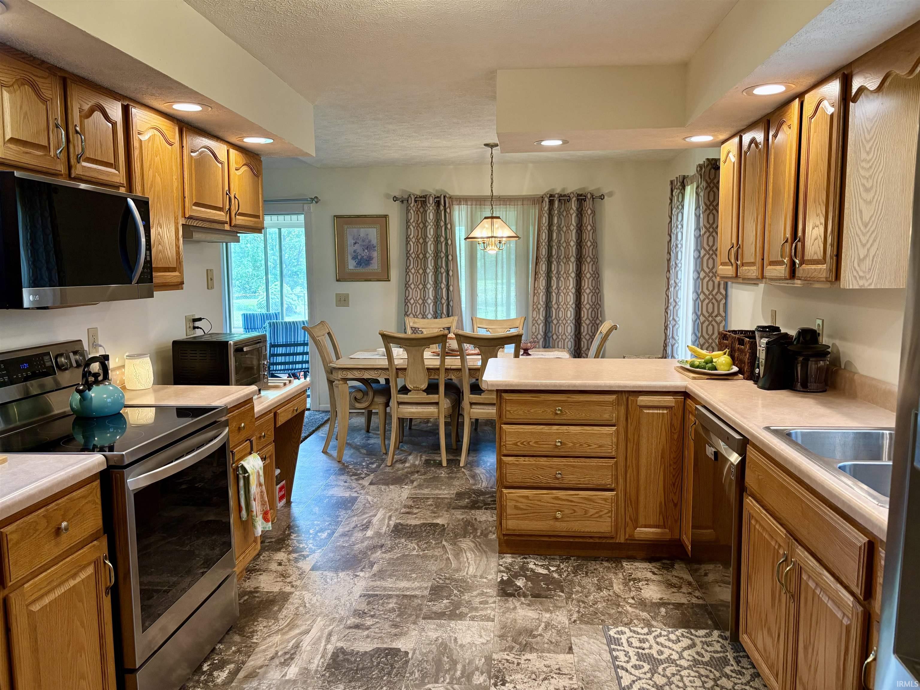 604 S Pittenger Road