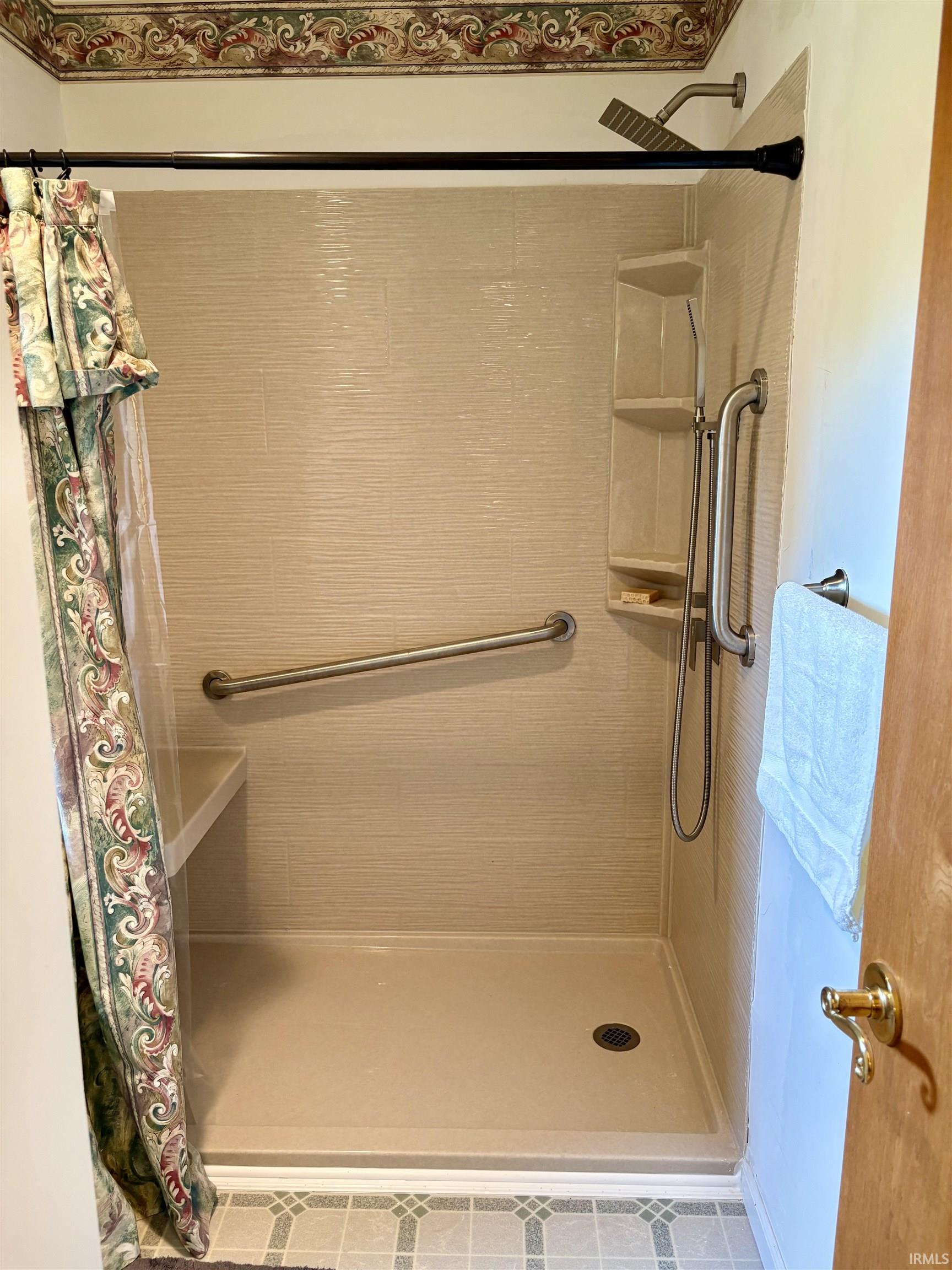 604 S Pittenger Road